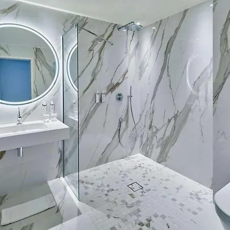 Hotel Licorne & Mgallery