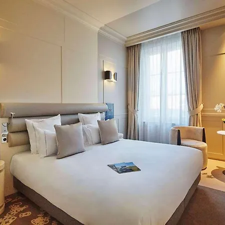 Hotel Licorne & Mgallery *