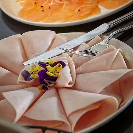 La Licorne & - Mgallery Collection *