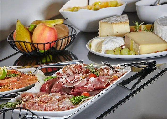 La Licorne & - Mgallery Collection Hotel *